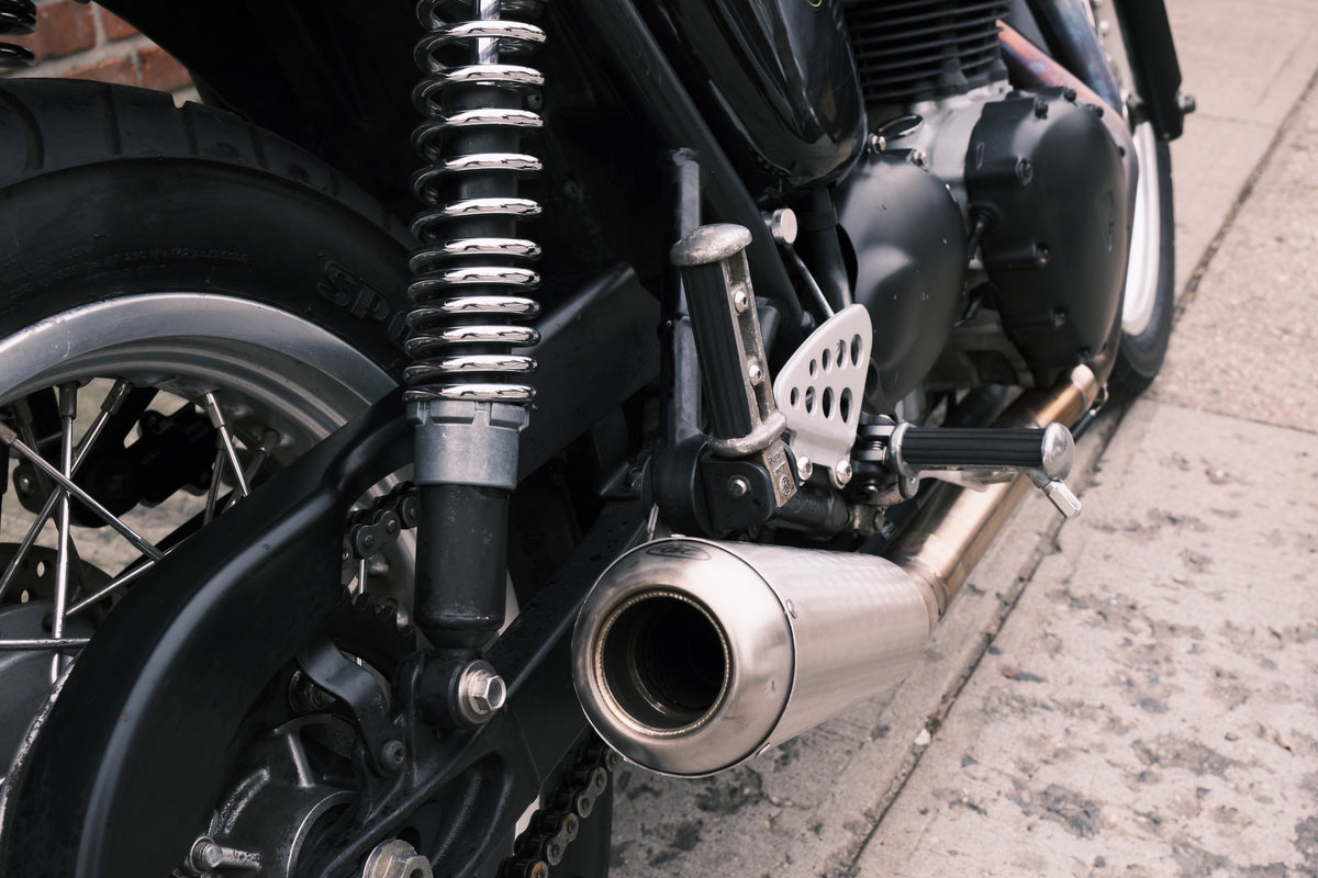 2006 Triumph Thruxton 900 For Sale